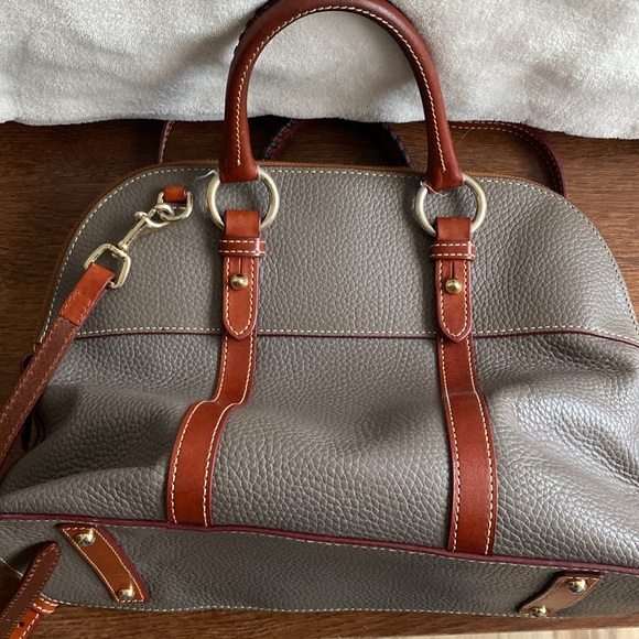Dooney and Bourke bag - Picture 6 of 14